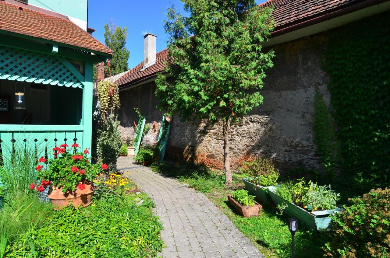 Baronka Bed&Breakfast&Bistrot Betliar Exterior foto